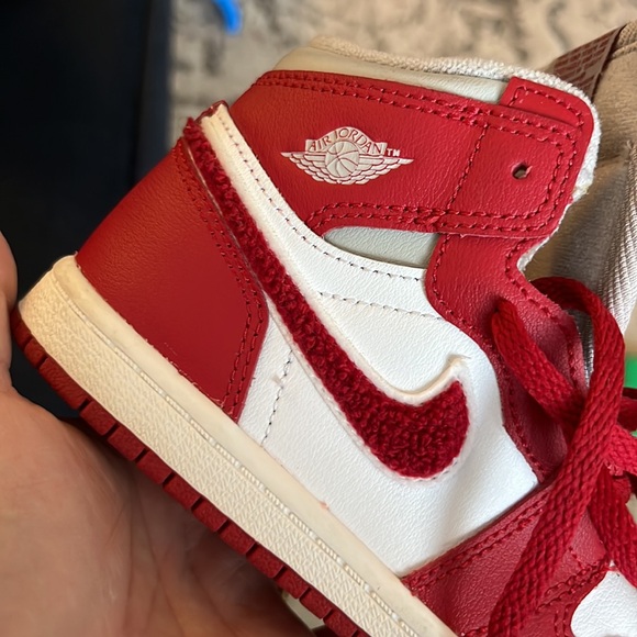Jordan 1 High OG sold ❤️❤️❤️❤️❤️❤️ - Picture 6 of 6